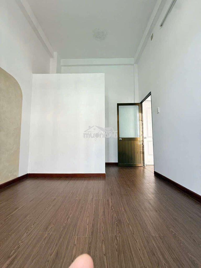 Phòng ban công 1 phòng ngủ nhà mới 100% full nội thất - Ảnh 4