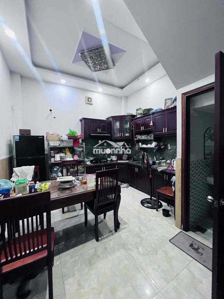 Nguyễn văn khối, hẻm ôtô thông, 3 tầng 3pn 3wc, 4m x 15m, sổ vuông vức - Ảnh 3