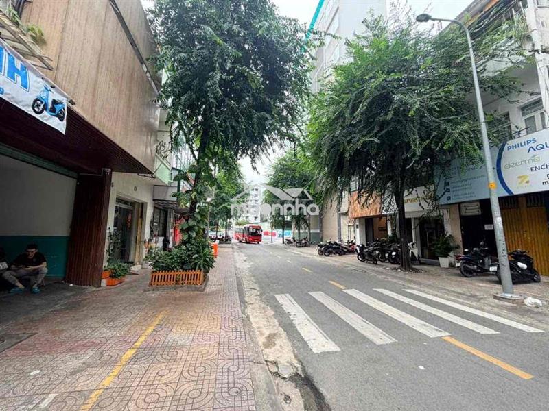 💼 Nhà 2 tầng trần xuân hòa q5 – hợp văn phòng, online