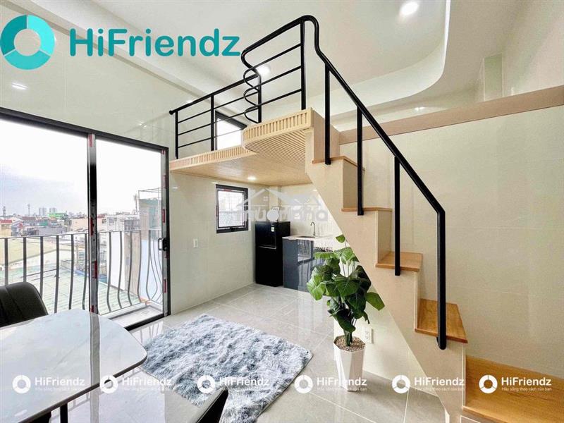 Cho thuê duplex ban công thoáng full nội thất | nhà mới có thang máy