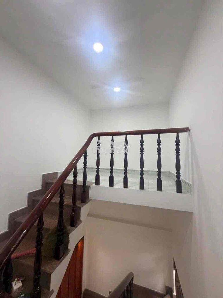 Nhà 2 tầng hẻm xe hơi, gần chợ vườn lài, đh nguyễn tất thành - 4