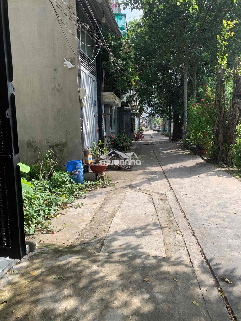 Bán nhà đẹp ở ngay shr tân tạo