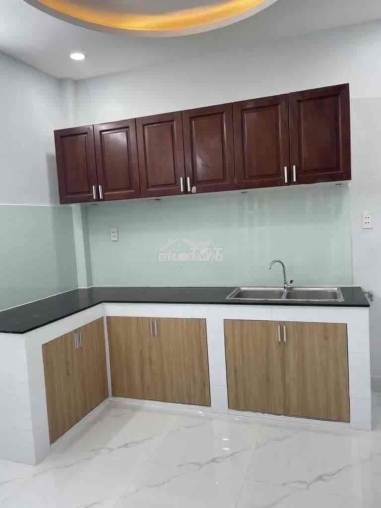 Cho thuê nhà hẻm đất thánh , phường 6, tân bình. ( 2pn-2wc) . 2 tầng - 2