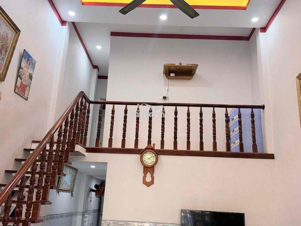 Nhà đẹp trệt lầu - chỉ 2.54tỉ, 50m2 - hẻm xe hơi. lò lu q9 - Ảnh 2