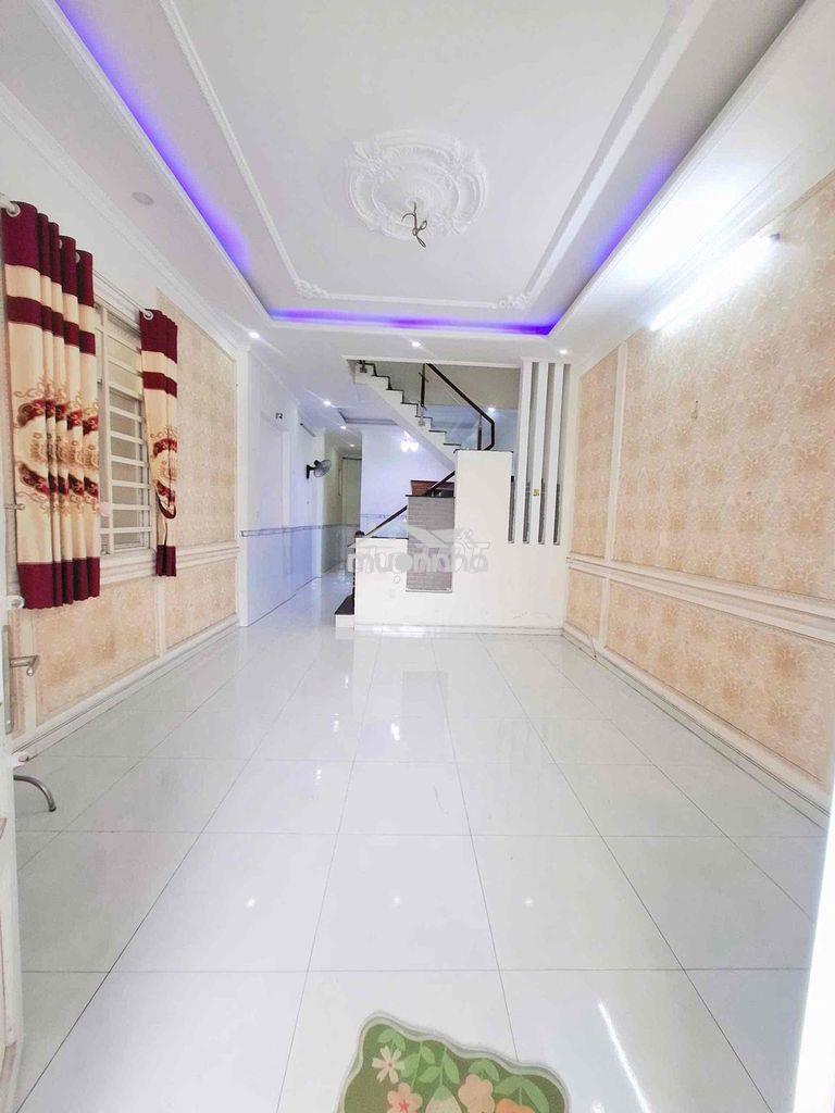 Cho thuê nhà 1t1l. dt: 5x20=100m2. giá: 7triêu/ tháng