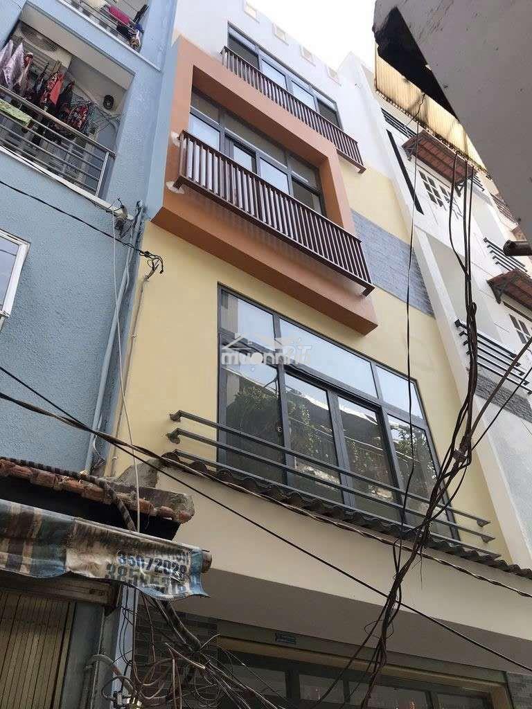 Nhà nc mới đẹp tr 3 lầu 3pn 4vs ng.đình chiểu p4 q3