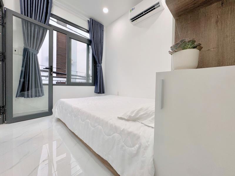 Căn hộ cho thuê có ban công - thuận lợi di chuyển q1,q3 chỉ vài phút - ngay tại lê văn duyệt bình thạnh - Ảnh 4