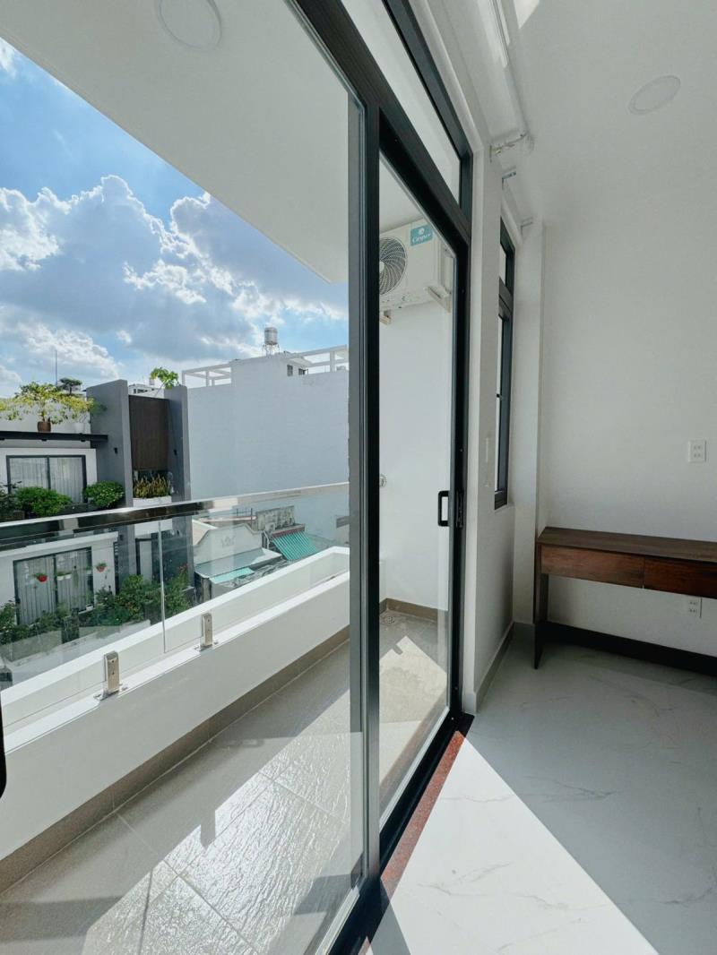 Cho thuê căn hộ studio - full nội thất- bancon to- máy giật riêng nơ trang long- bình thạnh - Ảnh 2