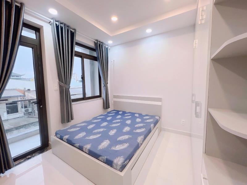 Cho thuê căn hộ cao cấp có ban công rộng full nội thất đường lê văn sỹ quận phú nhuận, sát q1, q3 - Ảnh 3