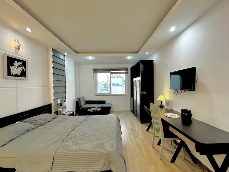 Cho thuê căn hộ xô viết nghê tĩnh hàng xanh -  full nội thất tách bếp máy giặt riêng có cửa sổ - tiện di chuyển quận 1 , quận 2 
