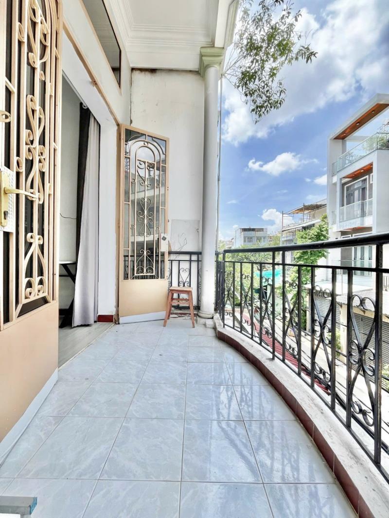 Cho thuê căn hộ ban công siêu rộng, máy giặt riêng – 36m² – bùi đình túy, bình thạnh gần chợ bà chiểu, cầu bông - Ảnh 3