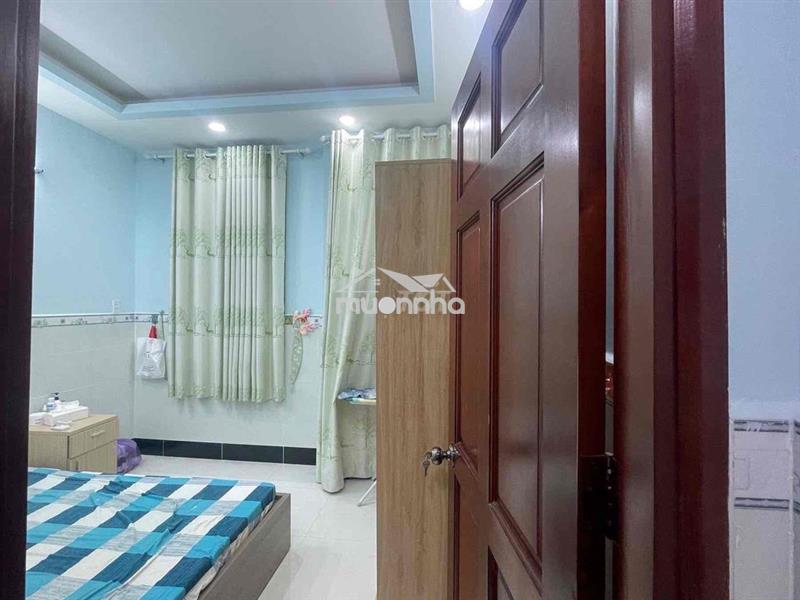 4 phòng sẵn máy lạnh hẻm ba gác phạm văn chí