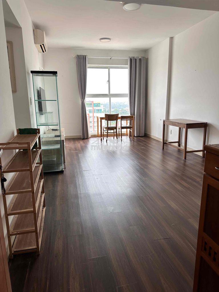 Cho thuê căn 2pn, lầu cao, view sông- trung tâm thảo điền - Ảnh 2