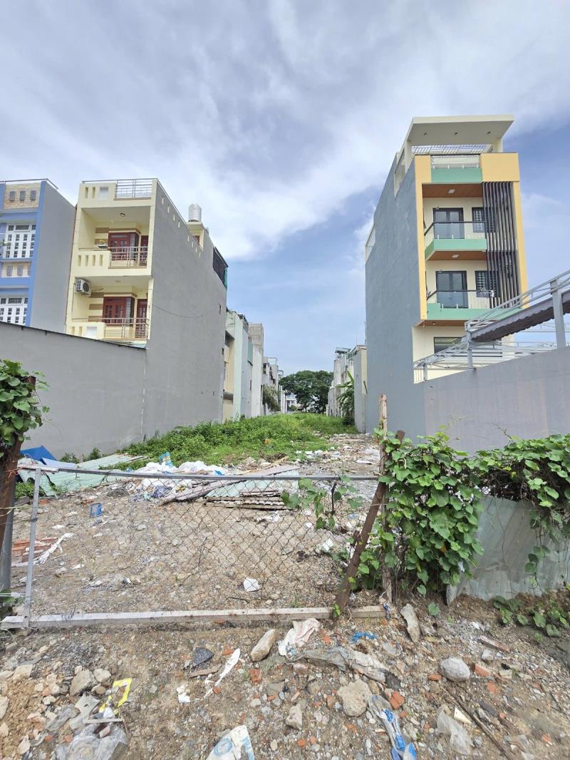 Bán đất 900m2 ngang 12m dài 74m full thổ cư, mặt tiền thạnh lộc 15, gần ngã tư ga - Ảnh 3