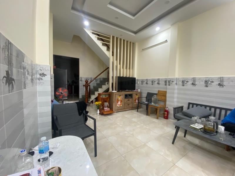Nhà 3 tầng gần 50m² – công năng đầy đủ – hẻm ô tô, shr – giá 3 tỷ