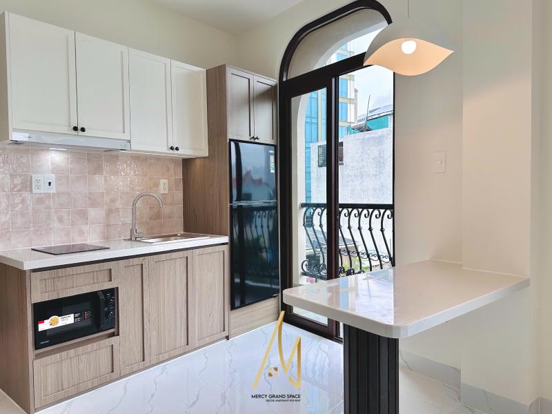 Căn hộ cao cấp hiện đại ngay mặt phố bình thạnh - Ảnh 2