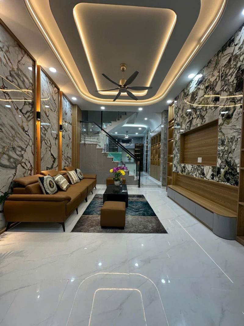 Nhà 3 tầng, công năng lớn, gần 80m2, mặt tiền kênh, gần chợ thạnh xuân, 5 tỷ nhỉnh - Ảnh 3