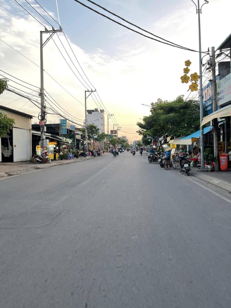 Nhà 2 tầng, gần 90m² – đất vuông vức  – sổ hoàn công – gần hà huy giáp – 4 tỷ nhỉnh