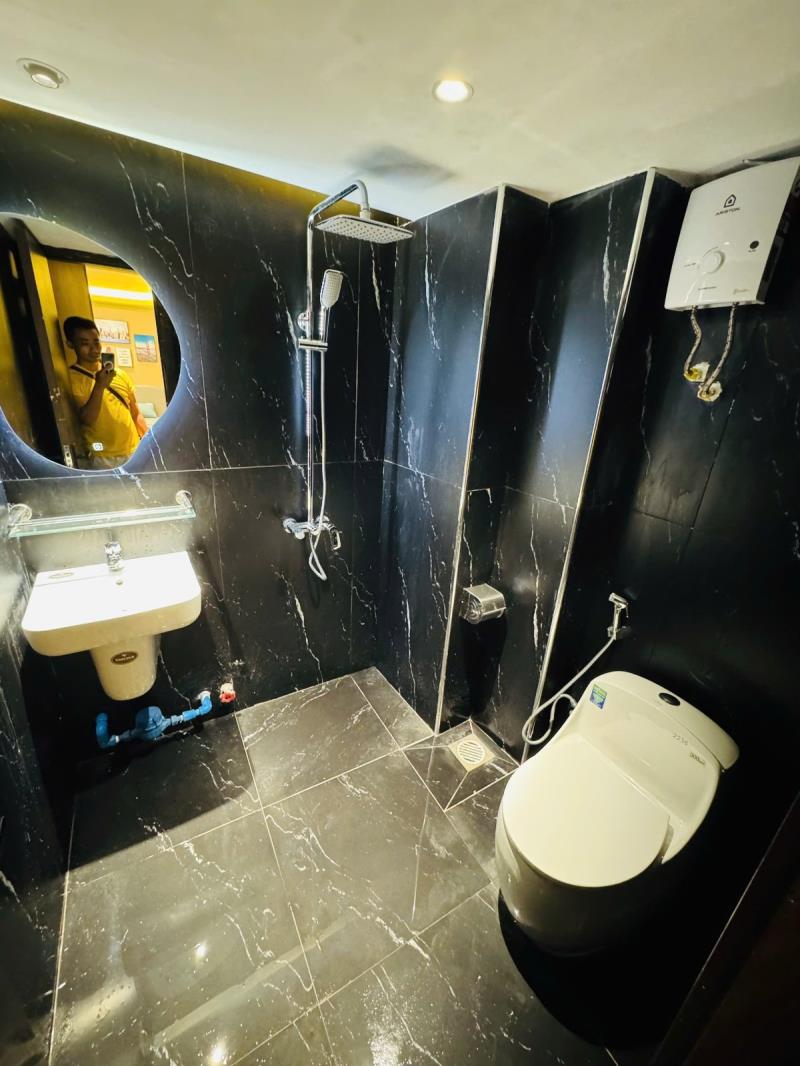 Nhà có gu! full nội thất gần chợ phạm văn bạch. chỉ cần vali là vào ở ngay - Ảnh 3