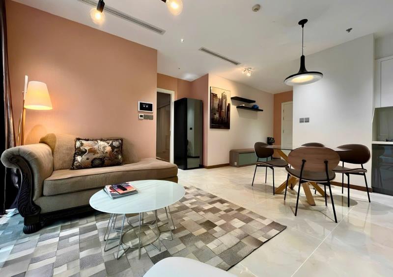 Chính chủ bán gấp căn hộ 50m2 2pn dương quảng hàm, 2 tỷ, bao phí, sổ riêng, tặng full nội thất