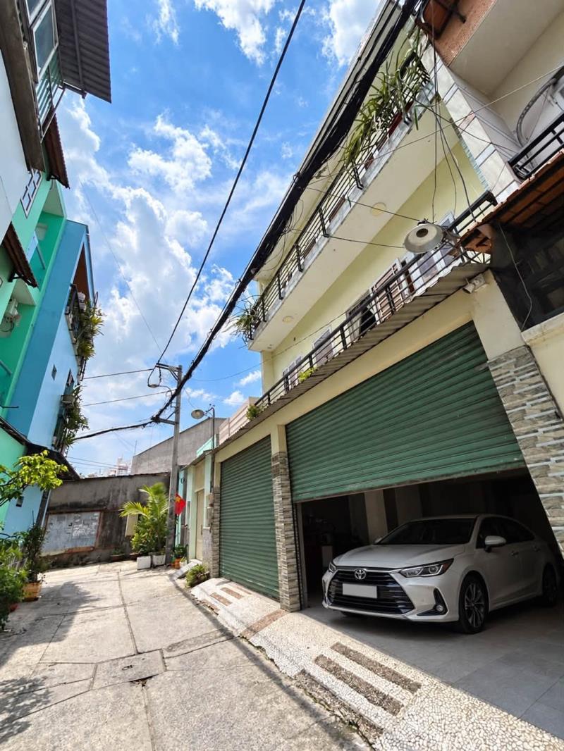 Bán nhà gò xoài 3 tầng 110m ngang 8.5m, hẻm tải thông, giá 8.x