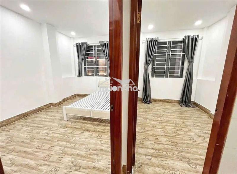 Căn hộ 2pn có thang máy, full nội thất, giá rẻ