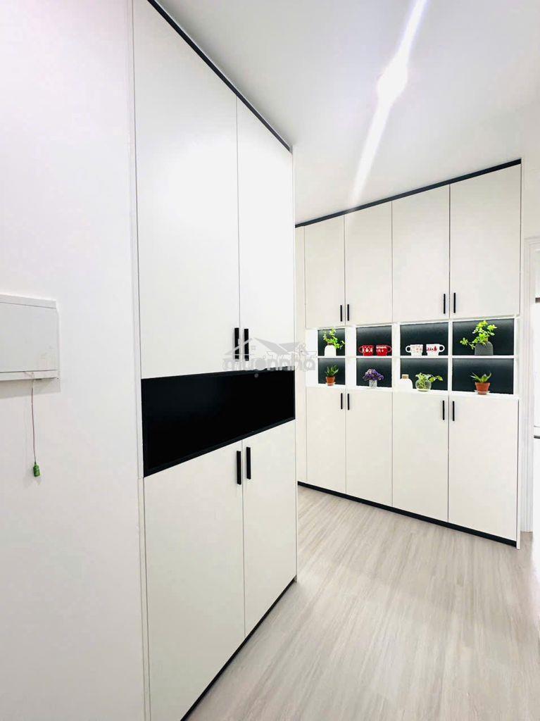 Bán gấp căn hộ tầng đẹp, garden gate sát sân bay tân sơn nhất - Ảnh 2