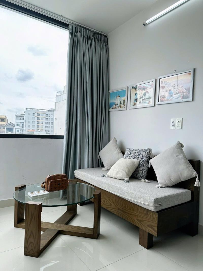 Cho thuê căn hộ ban công 2 phòng cao cấp – cư xá nguyễn văn trỗi, phú nhuận, gần sân bay, quận 1 - Ảnh 3
