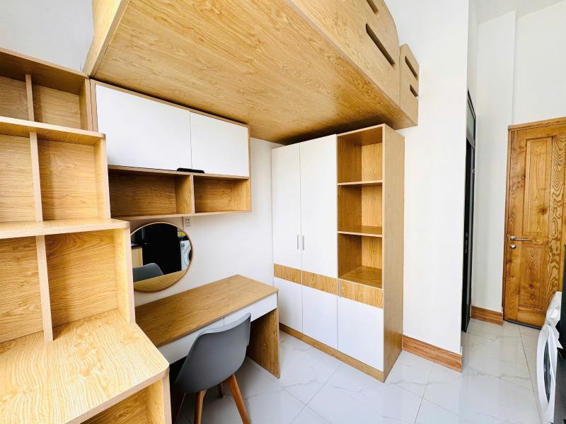 Chính chủ cho thuê duplex cầu thang gỗ siêu mới đầy đủ tiện nghi ra vào vân tay qua gò vấp ,quận 1,3,10 thuận tiện ! - Ảnh 4