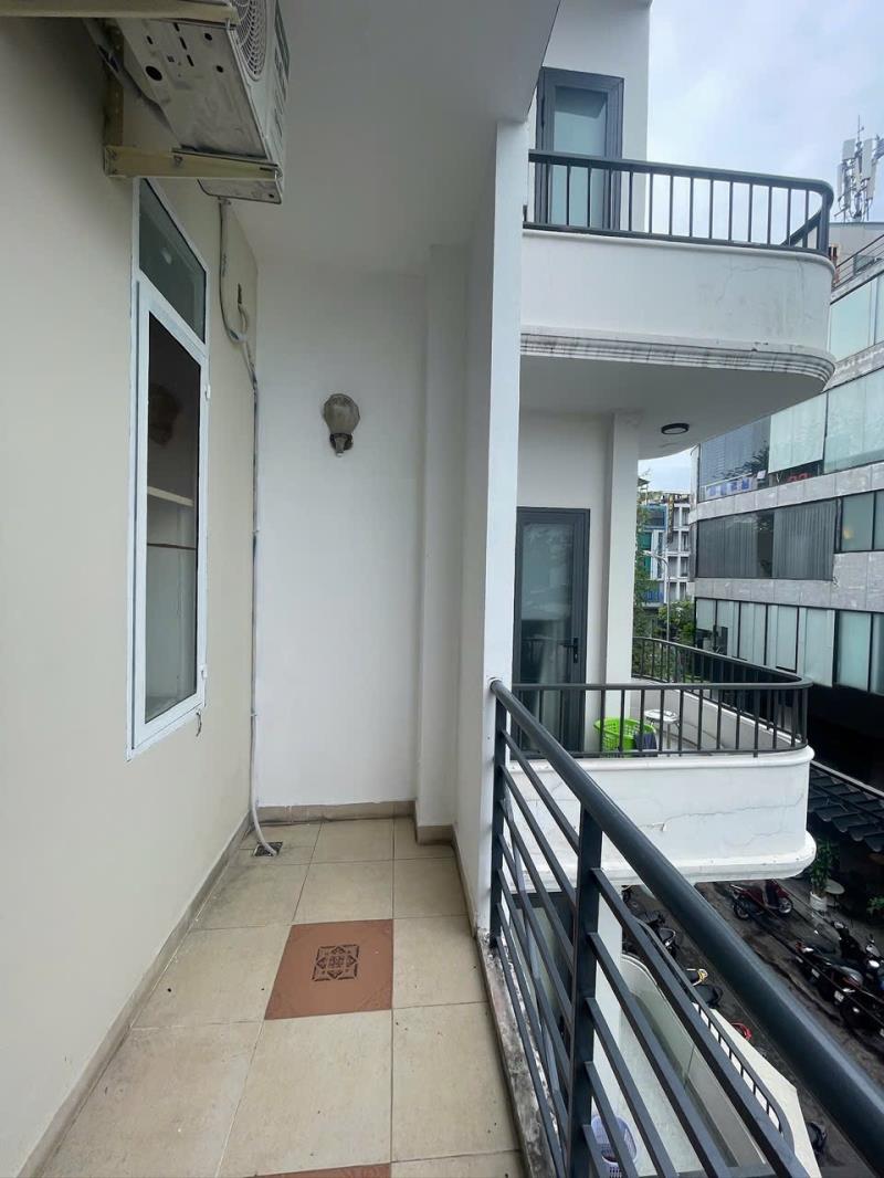 Căn hộ ban công siêu thoáng ngay giáp quận 1- khu ẩm thực phan xích long phú nhuận đi đâu cũng tiện - Ảnh 4