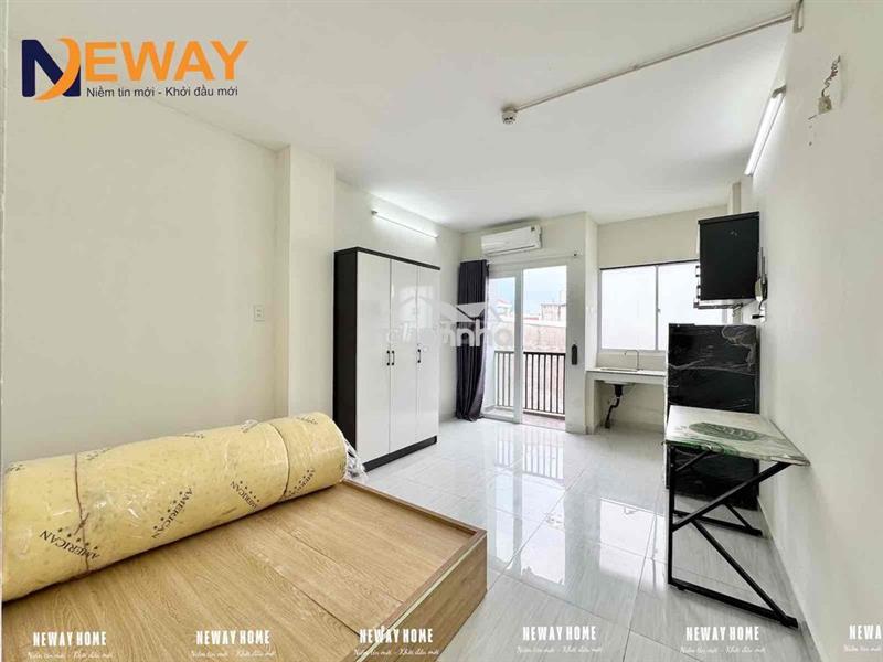 Căn hộ thoáng mát full nội thất có thang máy trống sẵn ở liền được