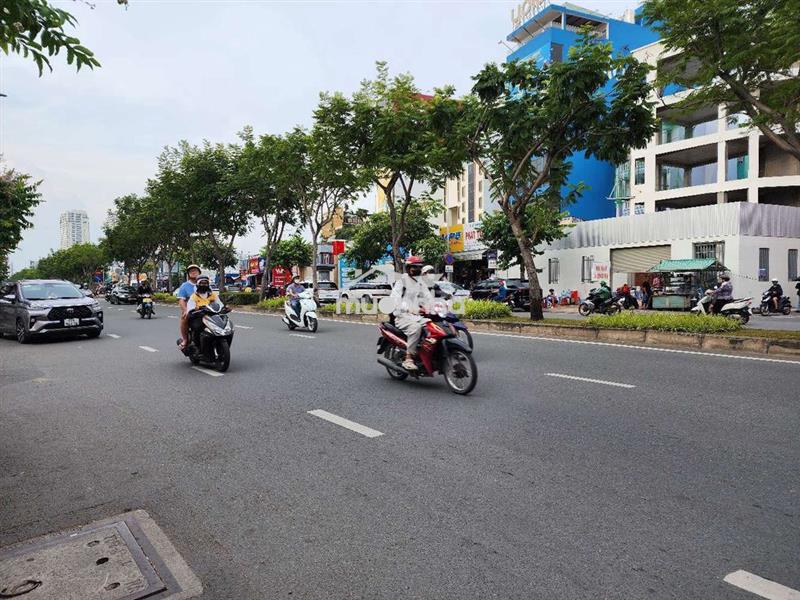 Nhà 2 lầu hẻm trần não, 9 x 12m= 107m2 thổ cư, hơn 10 tỷ