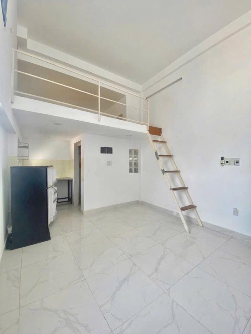 Phòng gác 30m2, máy giặt riêng, thang máy tại bình lợi bình thạnh - Ảnh 2