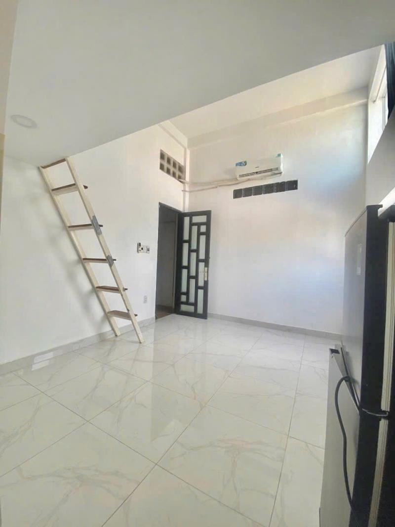 Phòng gác 30m2, máy giặt riêng, thang máy tại bình lợi bình thạnh - Ảnh 3