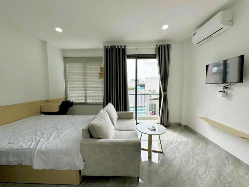 Cho thuê căn hộ phú nhuận full nội thất, ban công, cửa sổ lớn, máy giặt riêng, gần sân bay tân sơn nhất, tân bình, quận 1, quận 3