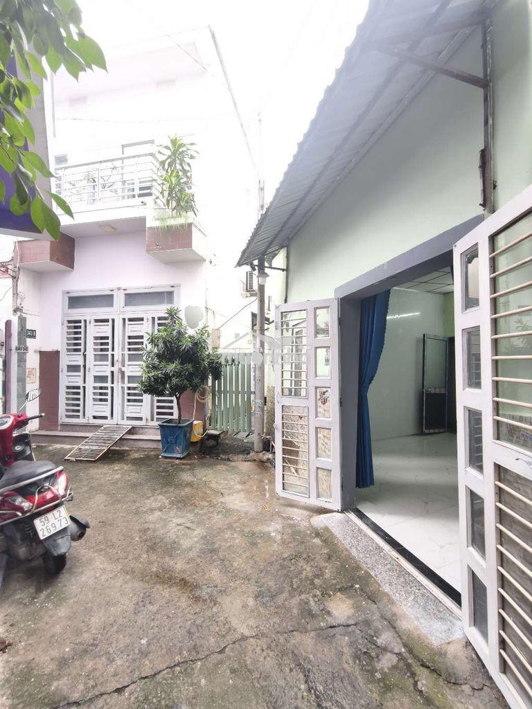 Nhà nc phạm văn đồng 5x6m 1 phòng ngủ 1 phòng khách