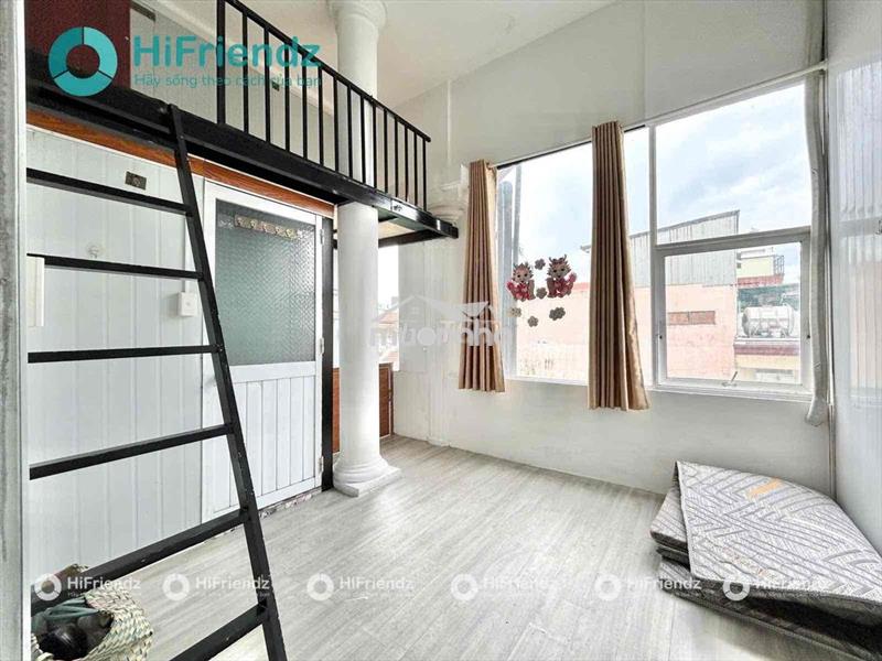 🔥Phòng gác cửa sổ trời đầy đủ nội thất giá rẻ ngay trung tâm