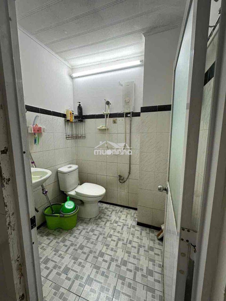 Cho tuiee nhà hẻm hồng lạc p10 tân bình. dt: 5m x 10m 2 lầu 10tr - Ảnh 3