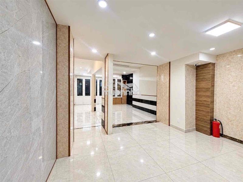 Cho thuê mặt bằng tại hoa sữa phú nhuận lối đi riêng