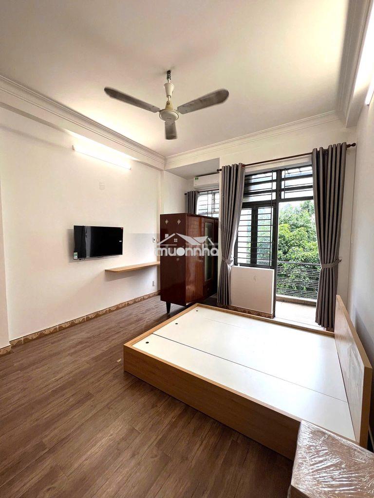 Khai trương phòng mới 100%, ban công view công viên, ngay tòa viettel