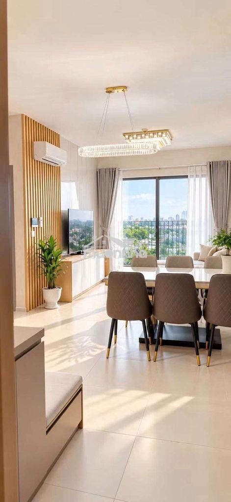 Căn hộ view hồ bơi resort sẵn sổ full nt