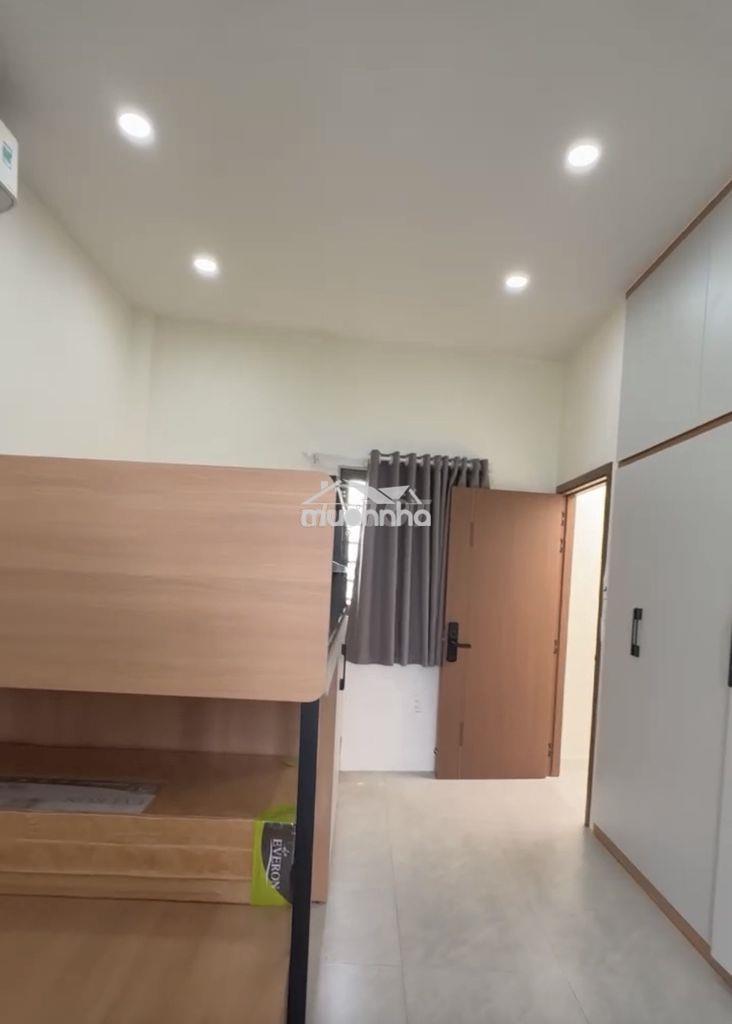 Nhà 3 tầng đúc; 3 tầng trang bị đủ nội thất; hxh 6m; gần phú mỹ hưng - Ảnh 4