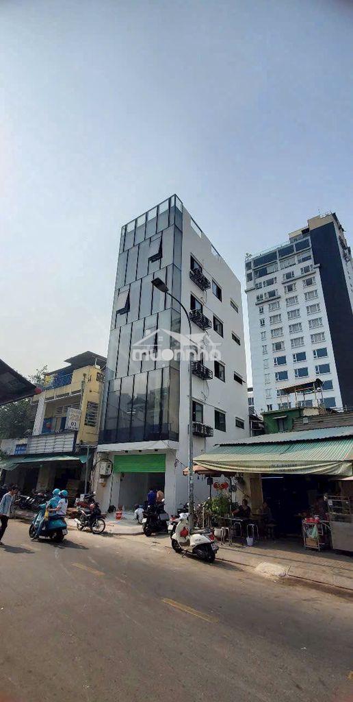 Cho thuê toà nhà quận 1 - 70tr có thang máy hiện đại