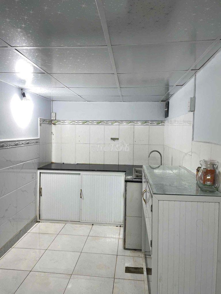 Cho thuê nhà rộng 4,5 x 16 hẻm 1/ - Ảnh 4