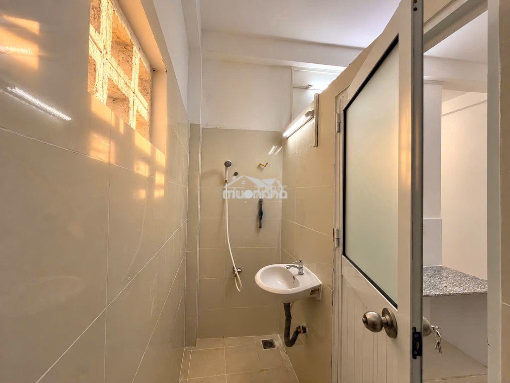 Cần cho thuê chung cư nguyễn duy dương q.5 dt : 66m2 3pn, 9tr/th - Ảnh 4