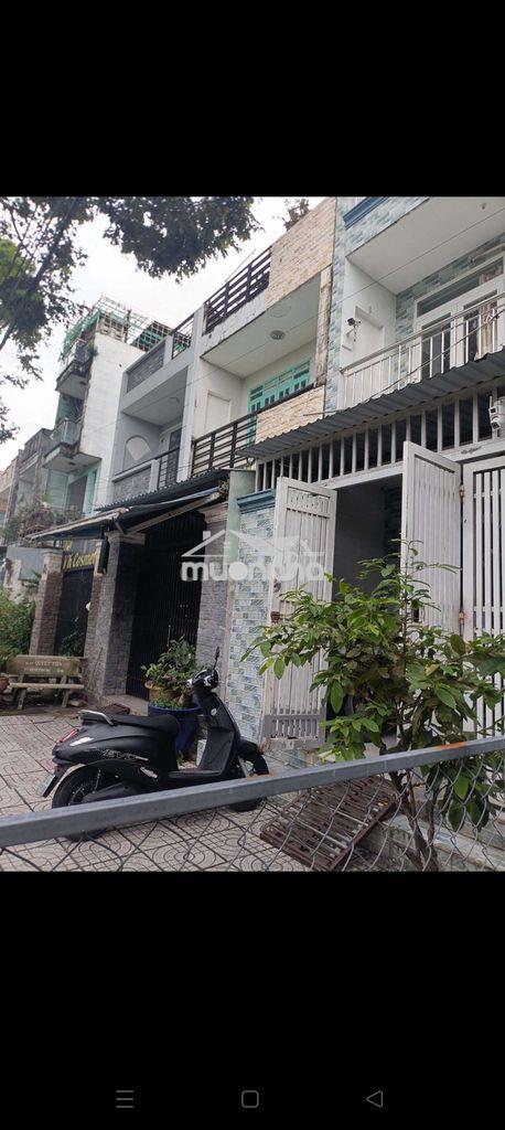 Nhà thuê 4*16 lầu suốt có 4 pn . đường lại hùng cường vlb bình ch