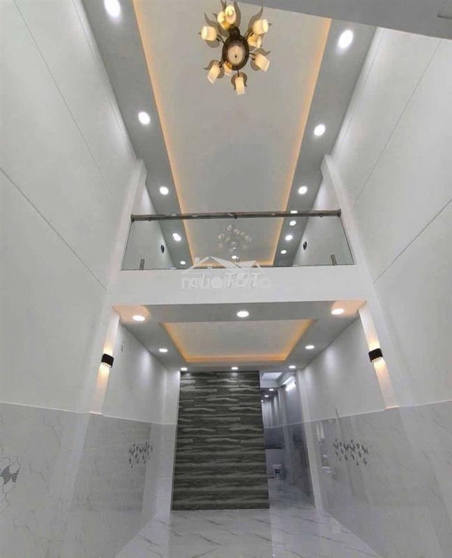 Nhà đẹp 2mth , hxh , 4 tầng có sân thượng trước sau giá cực đẹp