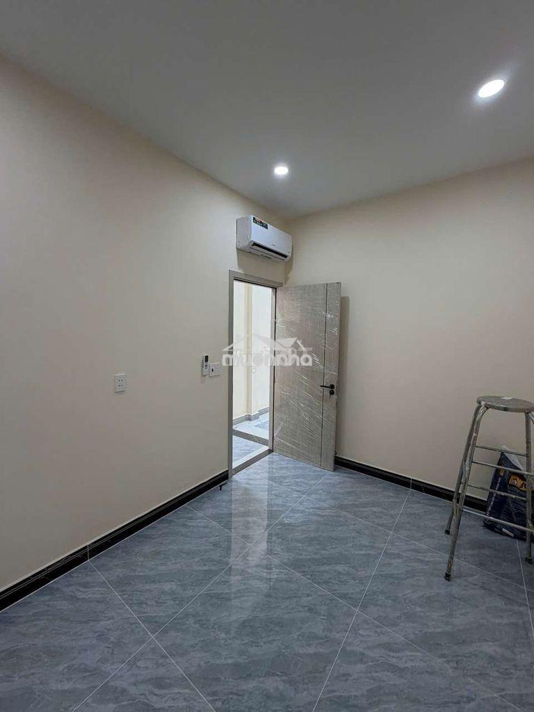 Cho thuê nhà xây mới hẻm 8m thông  - Ảnh 2