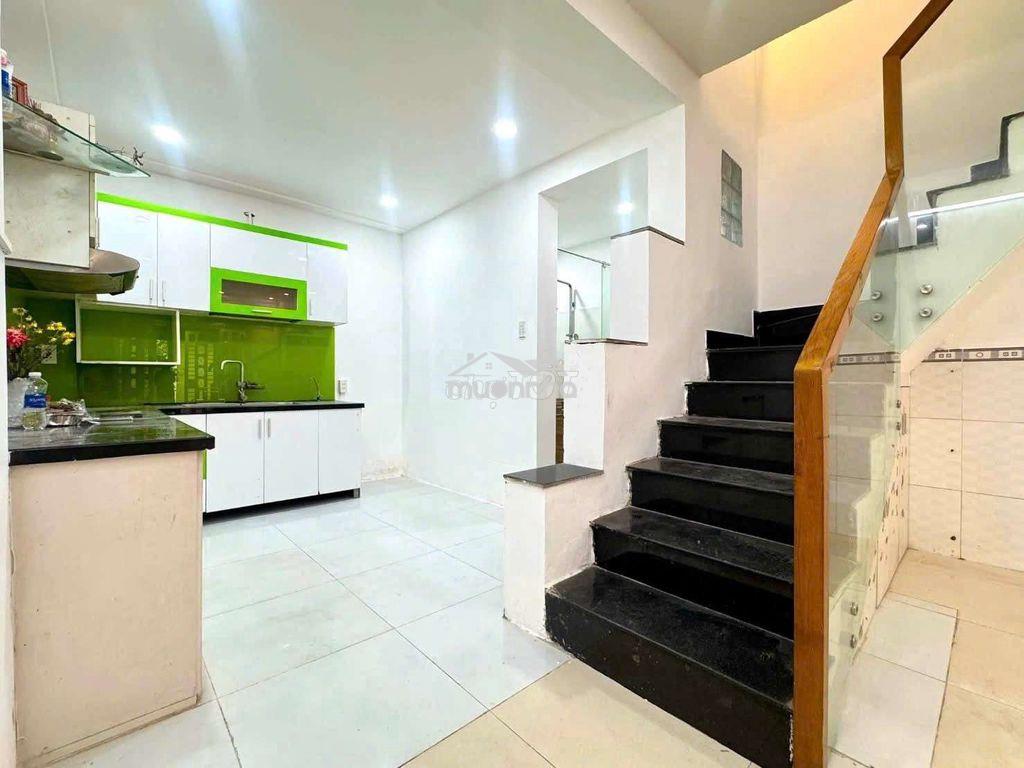 Hẻm xe hơi - giáp tân bình 4,2m*10,5m 2 tầng lê trọng tấn - Ảnh 2