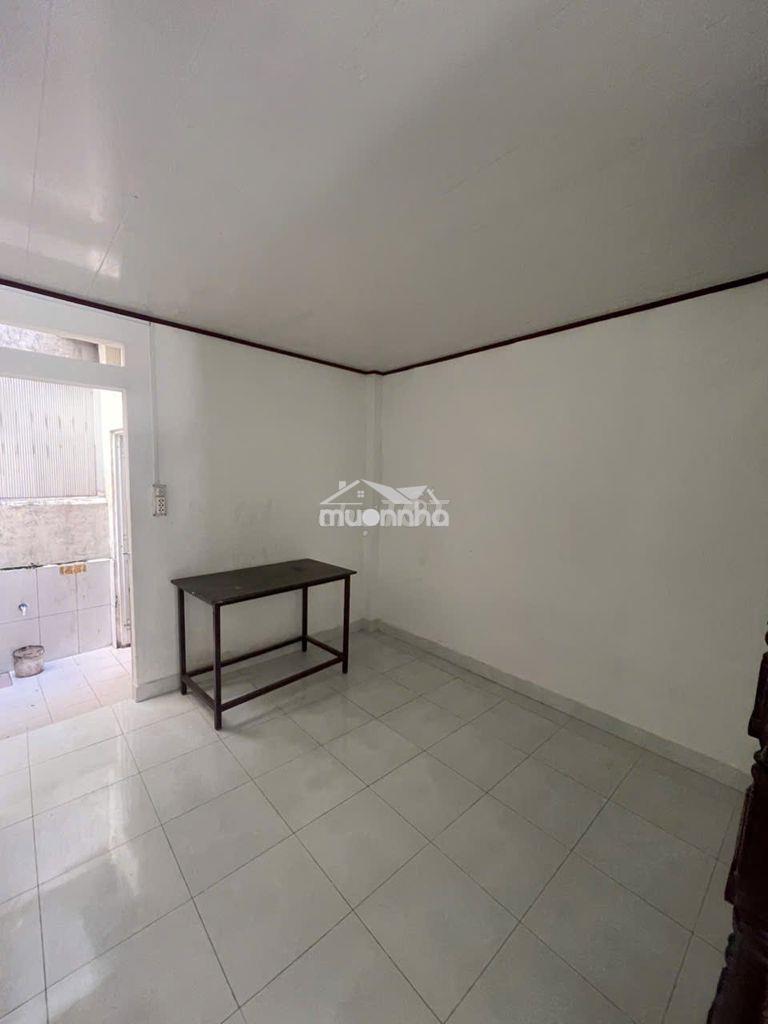 Cho thuê nhà nguyên căn đường nguyễn hữu tiến giá chỉ 5,5 triệu/ tháng - Ảnh 4